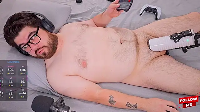 jax_luna: διαδικτυακό σόου στην κάμερα