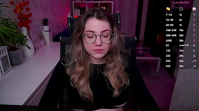 RemyCute live XXX chat