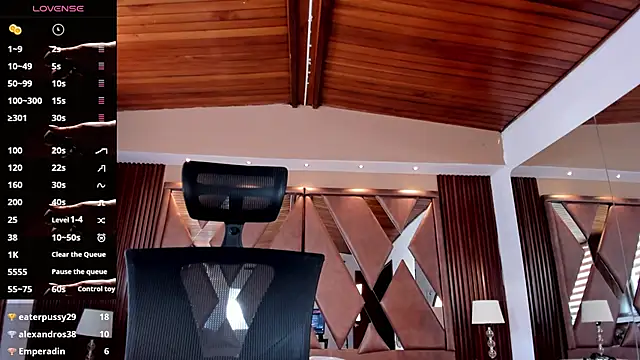 IsabellaaJoness' Live XXX Chat