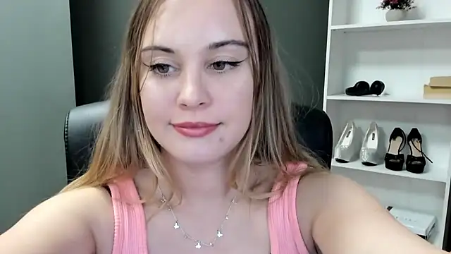 kitty_valeria's Live XXX Chat