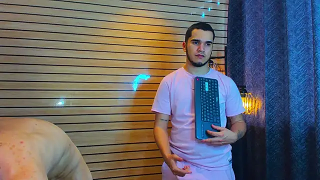 TheBatMansion 在線直播表演