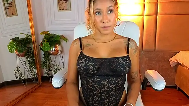 AlessiaLondon লাইভ XXX চ্যাট