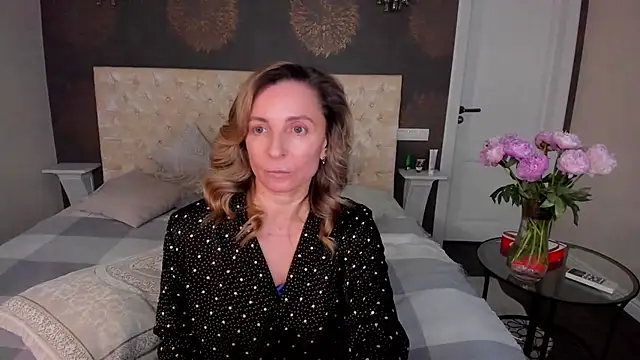 Chat +18 de AllisonWilliams ao vivo