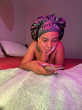 TheRealOshunQueen ওয়েবক্যাম শো