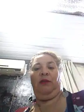 แชท XXX สดของ momismilf544