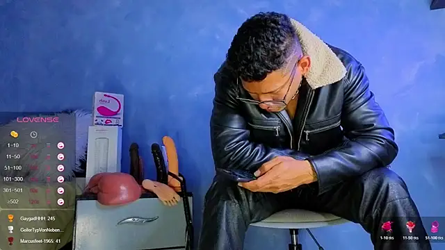 TomLover_12 Webcam-Show