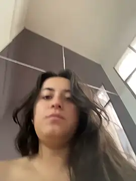 Antonella_Julieta 网络视讯表演