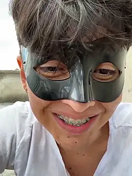 Pertunjukan Kamera Web Liam_Moss