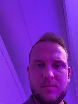 thehornyguy97 在線直播表演