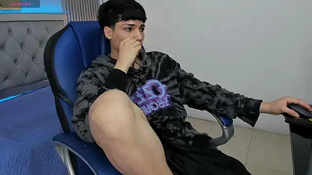 SamBlack_n Live XXX chat