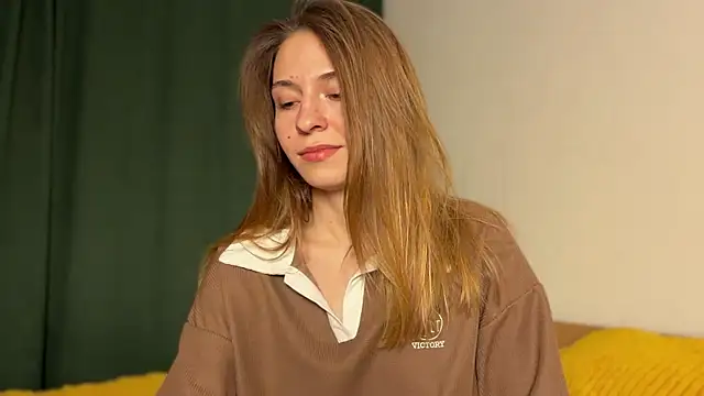 Chat +18 de LovelyKatea ao vivo