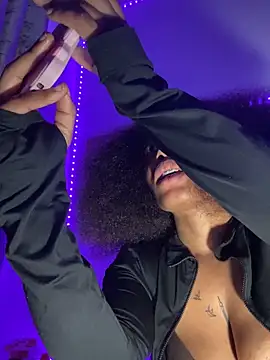 RainBougie Live XXX-chat