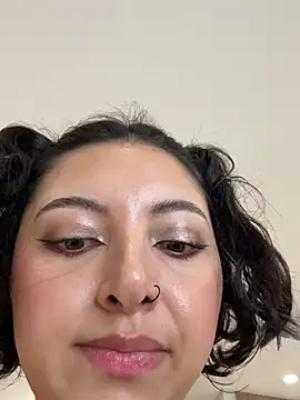 Show modela alexademie1 na web-kameri