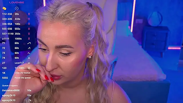 LiaBrazzerr's Live XXX Chat