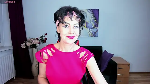 Silvia_Wallec Chat XXX in diretta