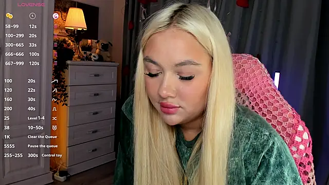 Chatroom XXX en direct de _Loneve__