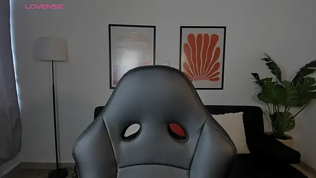 แชท XXX สดของ nova_silk