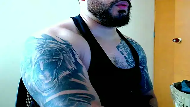 Vince_Reynoldsのウェブカメラショー