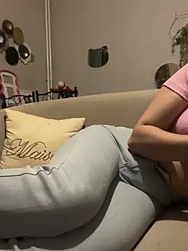 LaPetitechienne1 webcam show