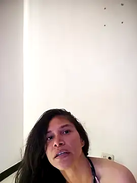 _aish_a: απευθείας συνομιλία ΧΧΧ