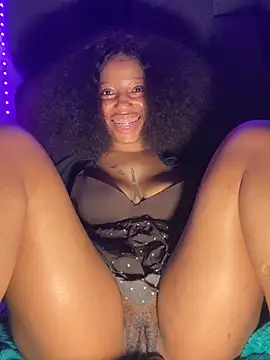 แชท XXX สดของ RainBougie