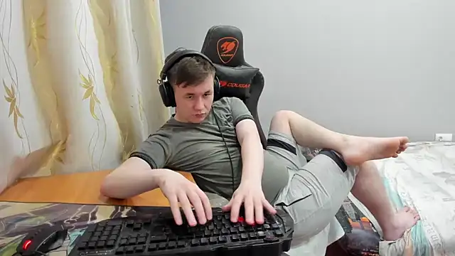 iliaskrislove Webcam-Show