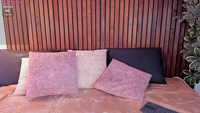 michele_jones Obrolan Langsung XXX