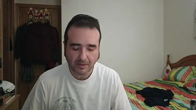 Chat +18 de curiosillo83 ao vivo