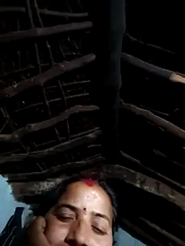 Manu_mehta Adlı Modelin Canlı XXX Sohbeti