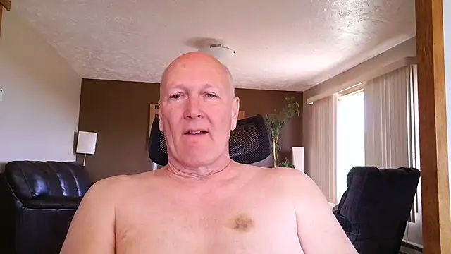 BasicAnt: вебкам-шоу