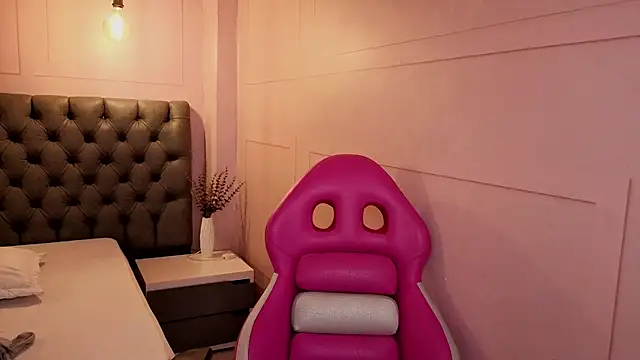 Chat +18 de carol_69 ao vivo