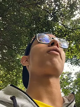 Andres_boy252's Webcam Show