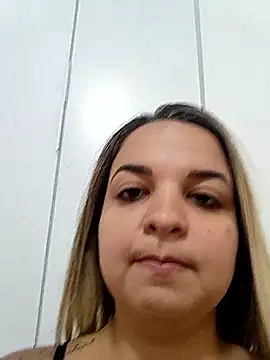 CasadaSafada_oficial élő XXX-chatje