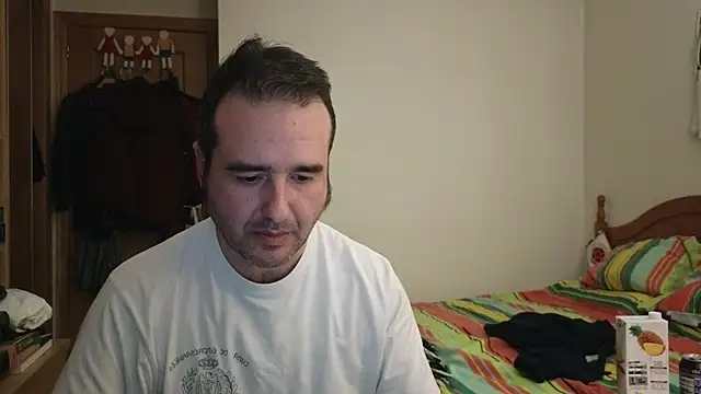 curiosillo83 Live XXX-chat