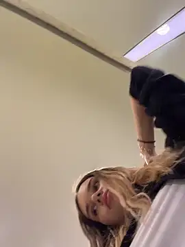 Chat +18 de BARAVISHA ao vivo