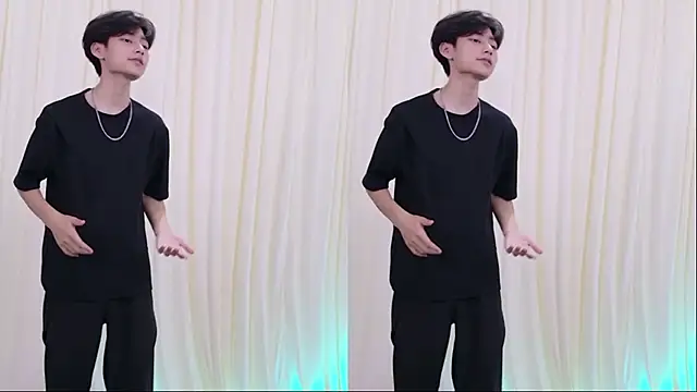 NB-BOYS: διαδικτυακό σόου στην κάμερα