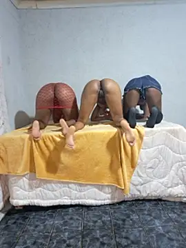 KittyLee004 webkamerás műsora