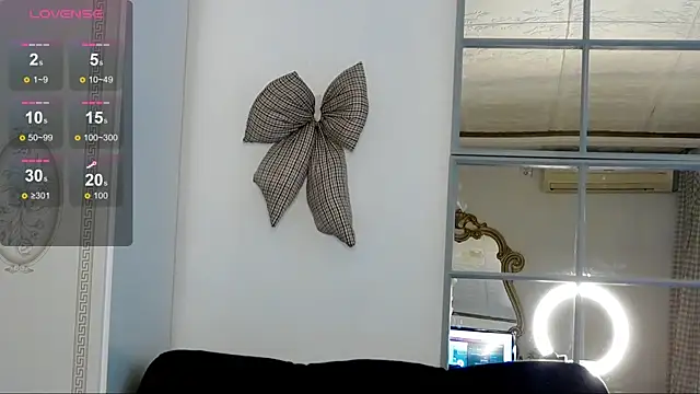 Chatroom XXX en direct de SarahRaynex