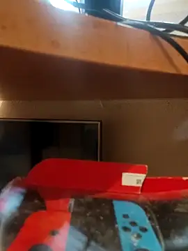 skrigul12's Webcam Show