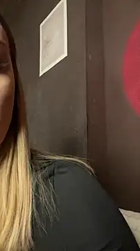 Онлайн чат XXX Alisa_Rise