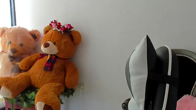 __Emma__11__Lecat_ Adlı Modelin Canlı XXX Sohbeti