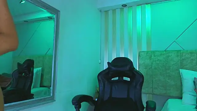 دردشة j_belle_ الجنسية المباشرة