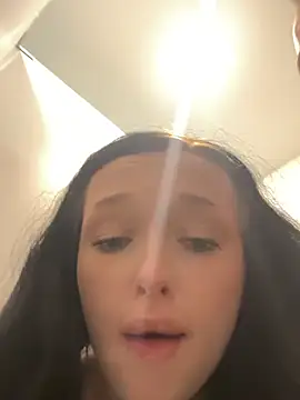 Flora_Ray Chat XXX live