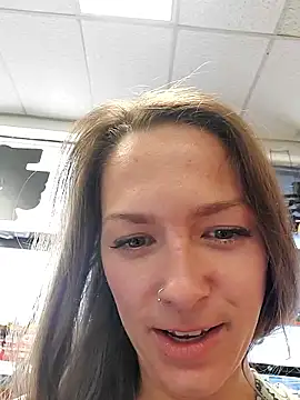 Bakedroll333 Show in webcam