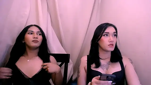 slutty_aki Chat XXX in diretta