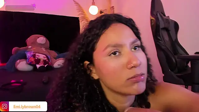 Emily_brown04 Chat XXX in diretta