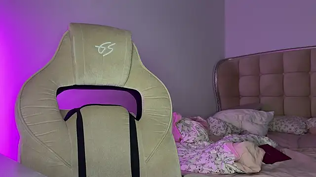 XXX chat uživo modela MarlynRobertsen