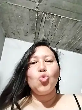 Dayis_2's Live XXX Chat