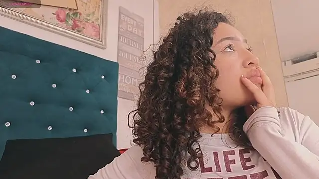 Онлайн чат XXX meganrousx