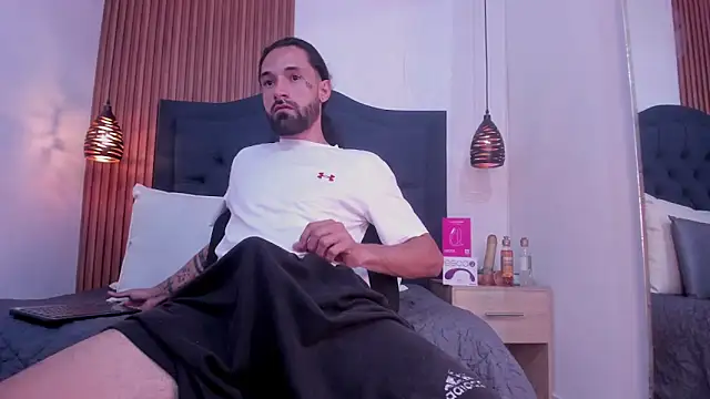 Hisoka_011 live XXX chat